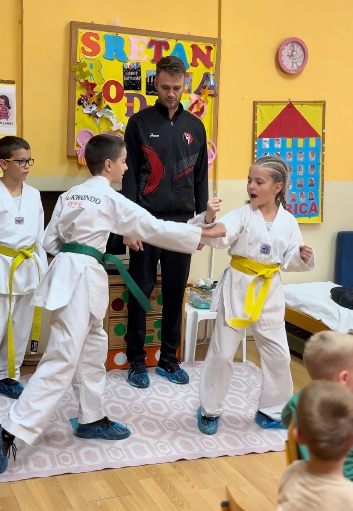 <?php echo e($image->name); ?>